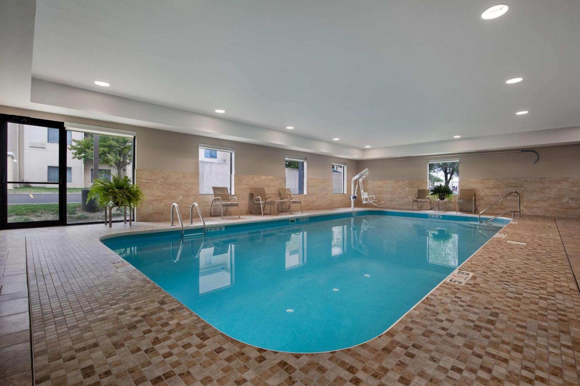 Hampton Inn & Suites Dayton-Vandalia Murlin Heights Buitenkant foto